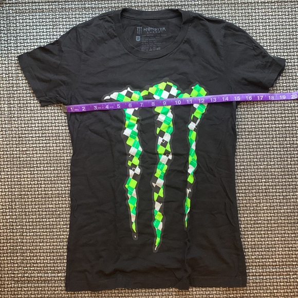 NWOT Argyle Pattern Monster Energy Logo tshirt - Picture 4 of 5